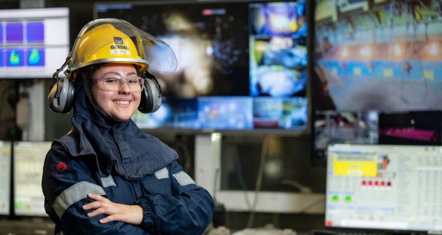 Gerdau abre inscrições para curso gratuito de logística destinado a mulheres e PcDs em São Paulo